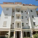 Petunya Boutique Hotel 3*