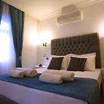 Petunya Boutique İçmeler