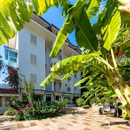 Ξενοδοχείο Petunya Boutique 3*