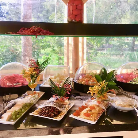 Petunya Boutique Hotell 3*