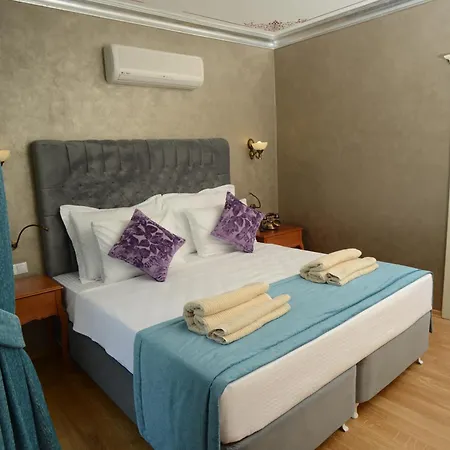 Petunya Boutique İçmeler