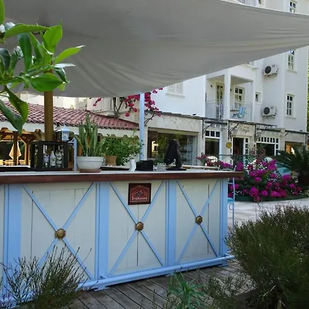 Hotel Petunya Boutique İçmeler