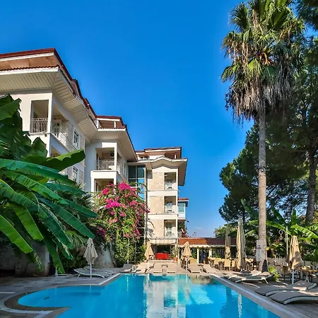 Petunya Boutique İçmeler