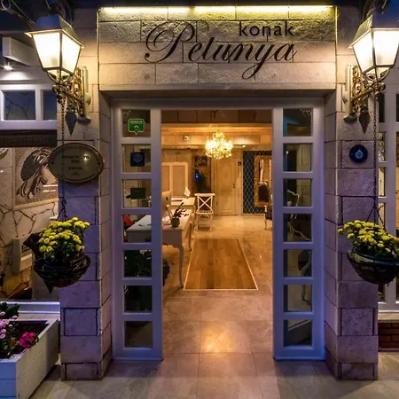 Petunya Boutique Hotel İçmeler