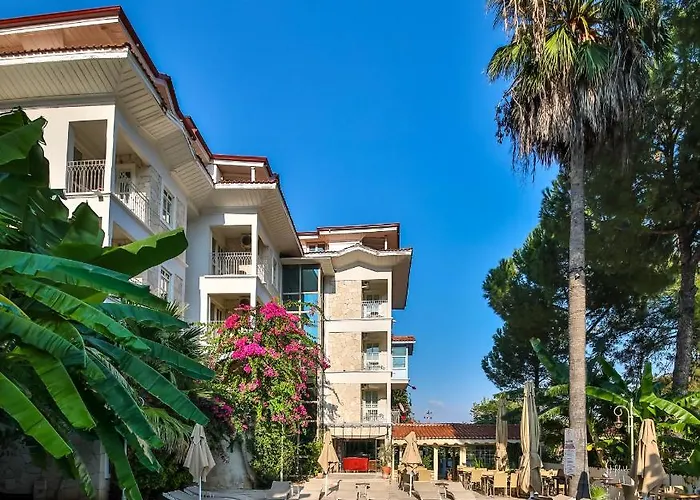 Petunya Boutique İçmeler