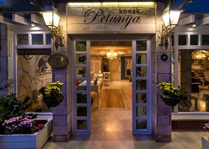 Petunya Boutique ホテル イチュメレール