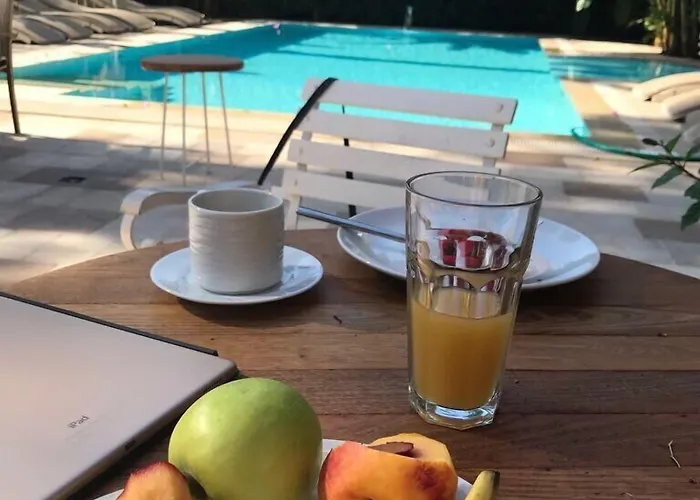 Petunya Boutique מלון